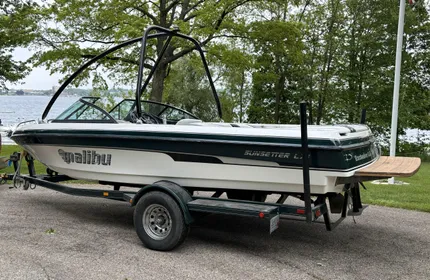 2001 Malibu Sunsetter LXi