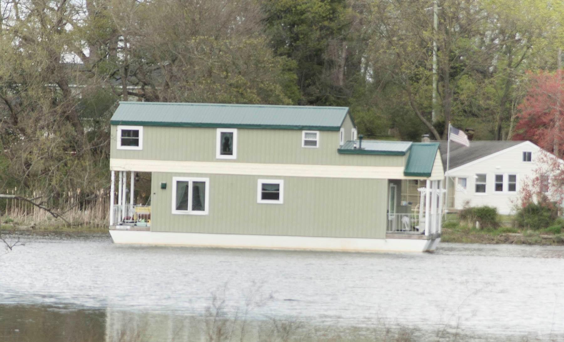 2017 Chesapeake 48 Houseboat