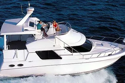 2000 Silverton 392 Motor Yacht