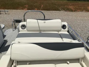 2024 Tahoe Pontoon Boats LTZ - 23 FT Versatile Rear Lounger