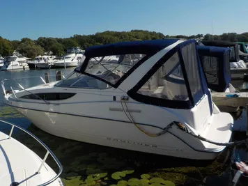 2003 Bayliner 285