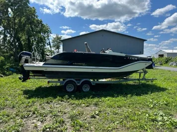 2016 Bayliner Element XR7