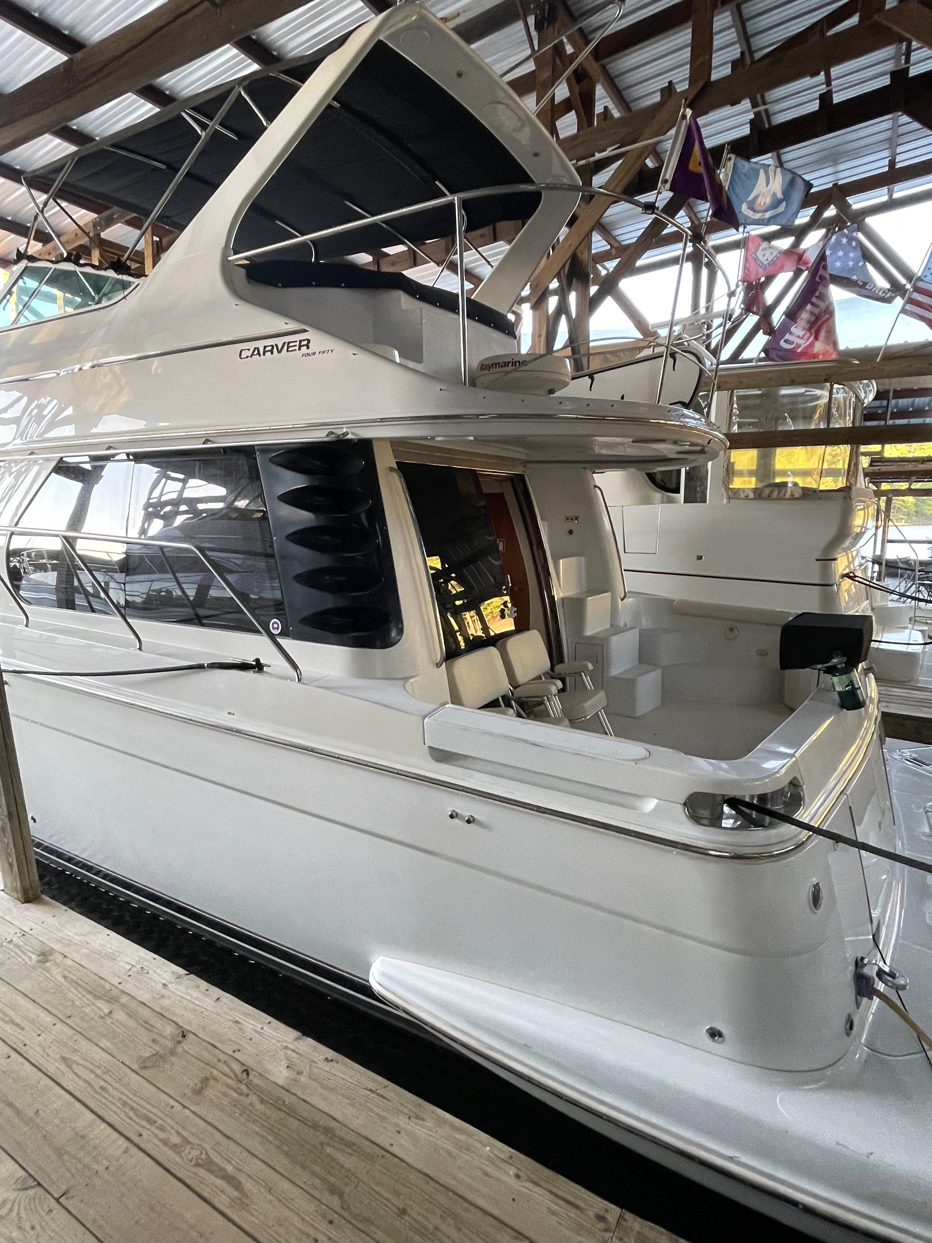 1999 Carver 450 Voyager Pilothouse