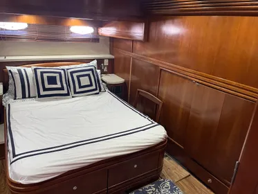 1999 Carver 530 Voyager Pilothouse