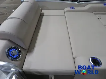 2024 Tahoe Cascade 2385 Swingback (VRL) Pontoon & Honda 4-Str