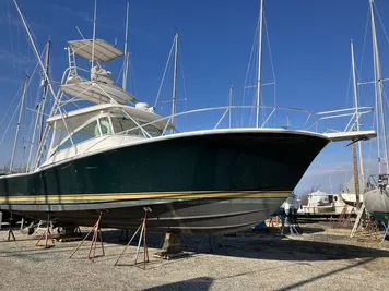 2003 Luhrs 40 Open