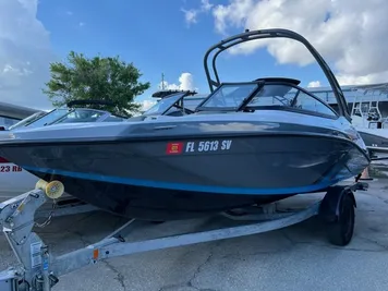 2021 Yamaha Boats AR190