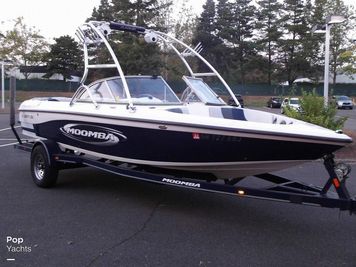 2004 Moomba Outback LSV