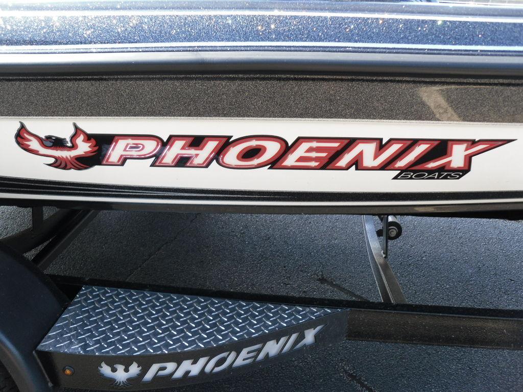 2024 Phoenix 819 Pro