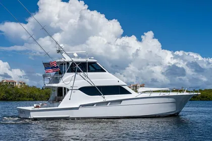 2004 Hatteras Enclosed Bridge