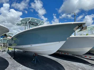 2024 Sea Hunt Gamefish 30 FS