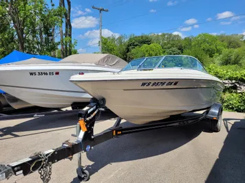 2002 Sea Ray 182BRSS