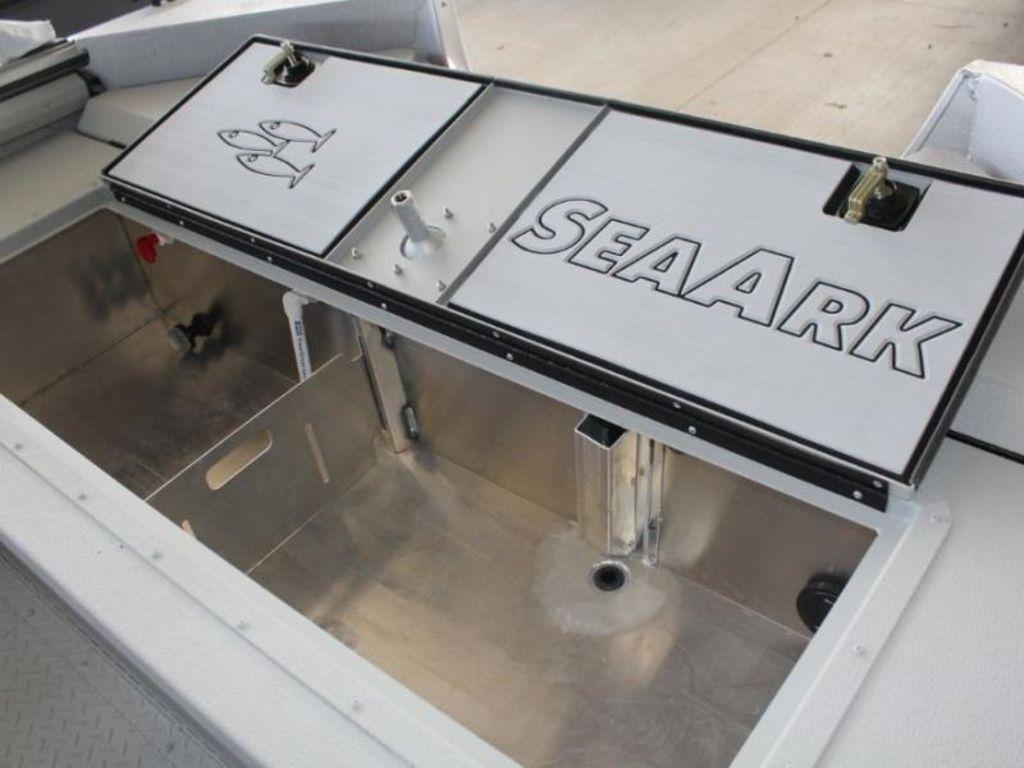 2024 SeaArk ProCat 200