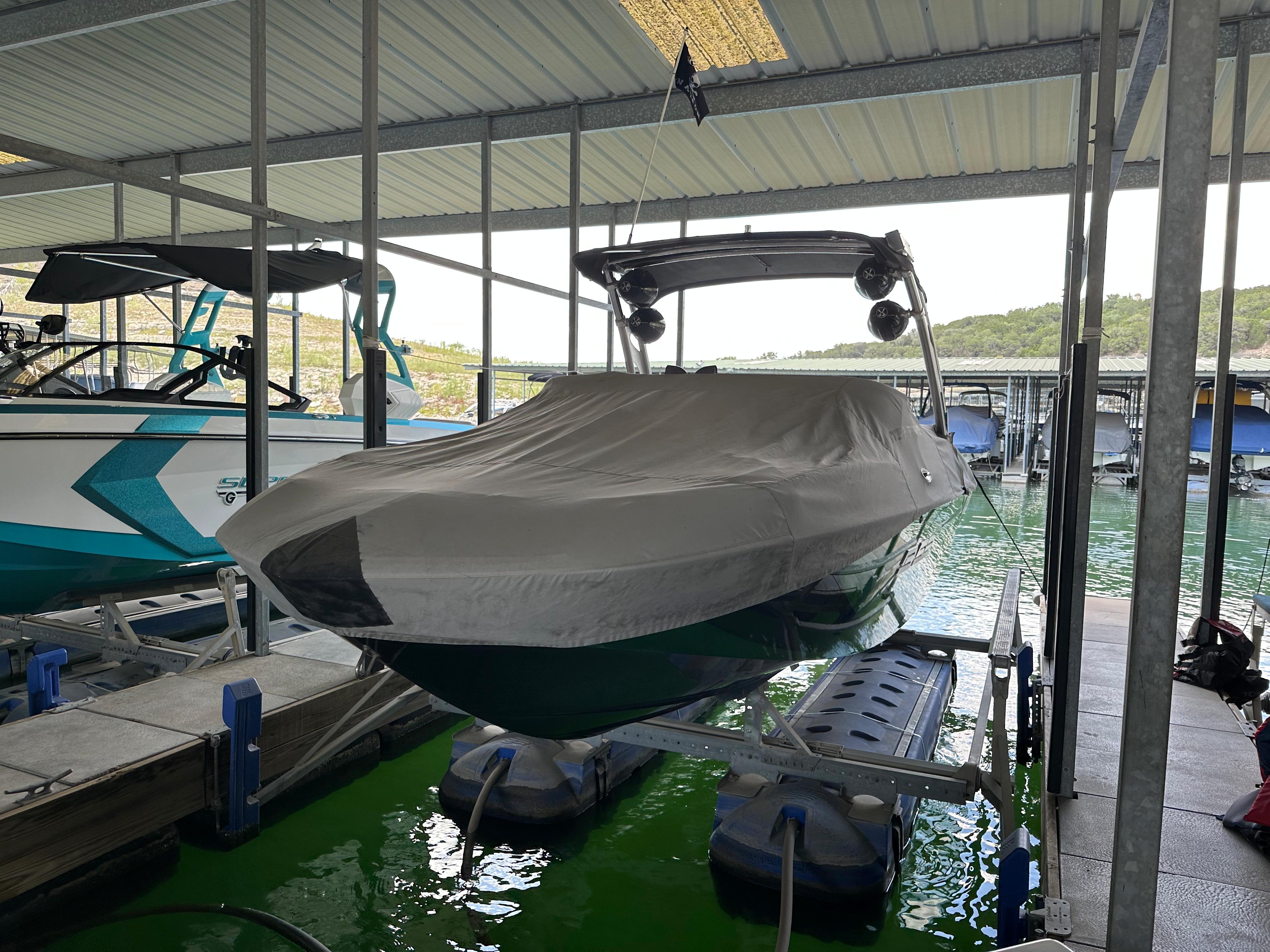 Used 2015 MB B-52 23 Widebody, 78738 Austin - Boat Trader