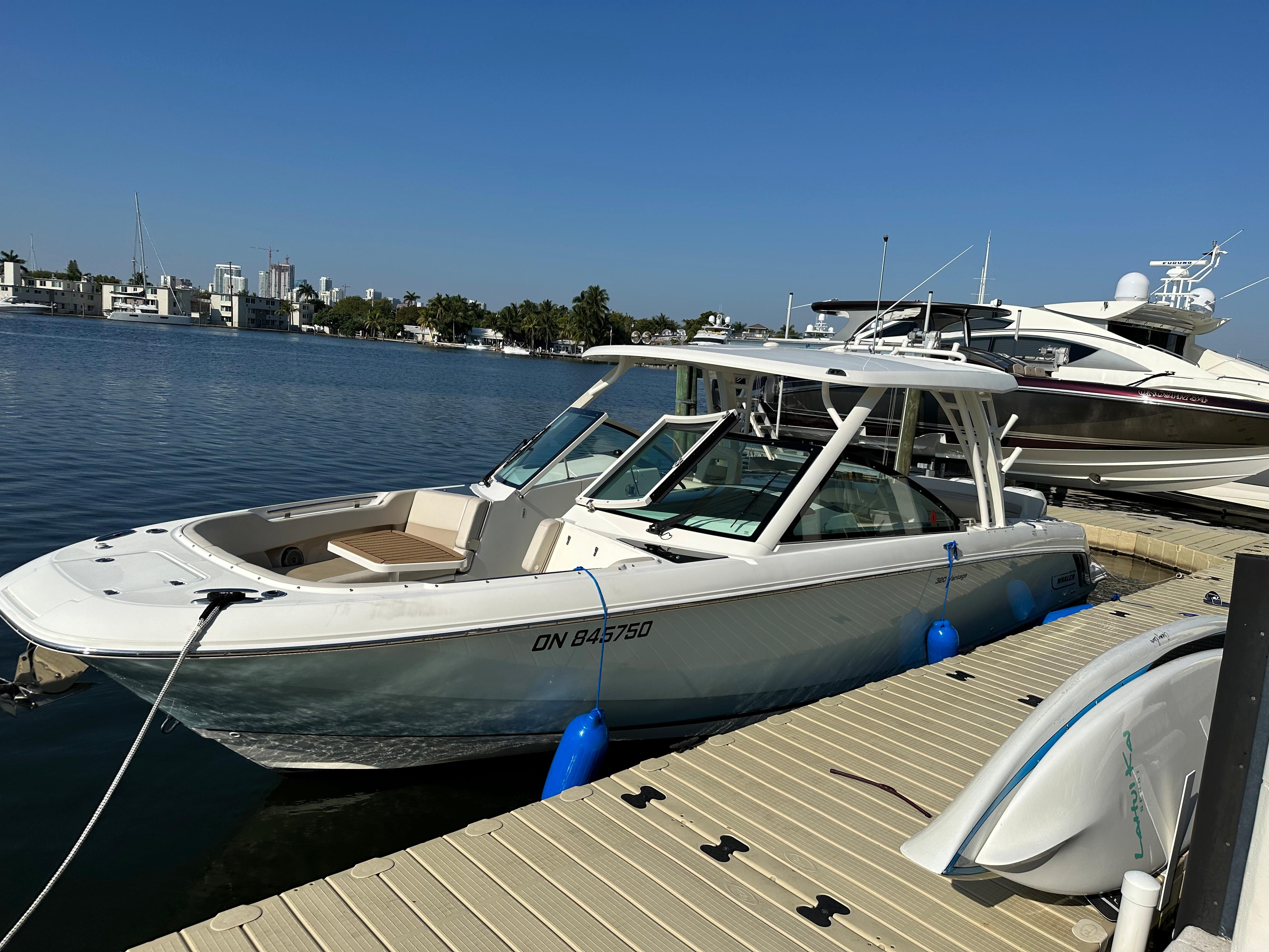 Used 2017 Boston Whaler 320 Vantage, 33304 Fort Lauderdale - Boat Trader