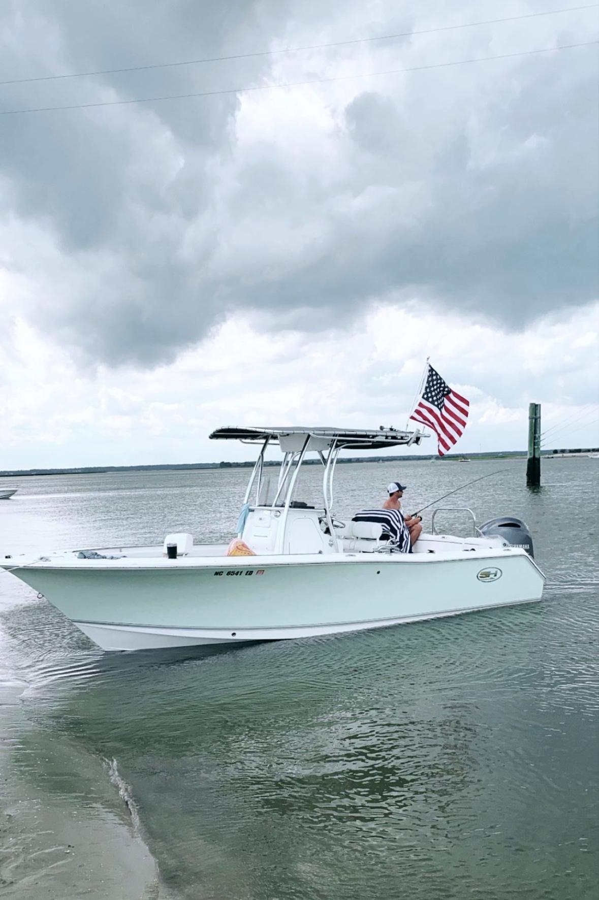 Used 2016 Sea Hunt Ultra 225, 29412 Charleston - Boat Trader