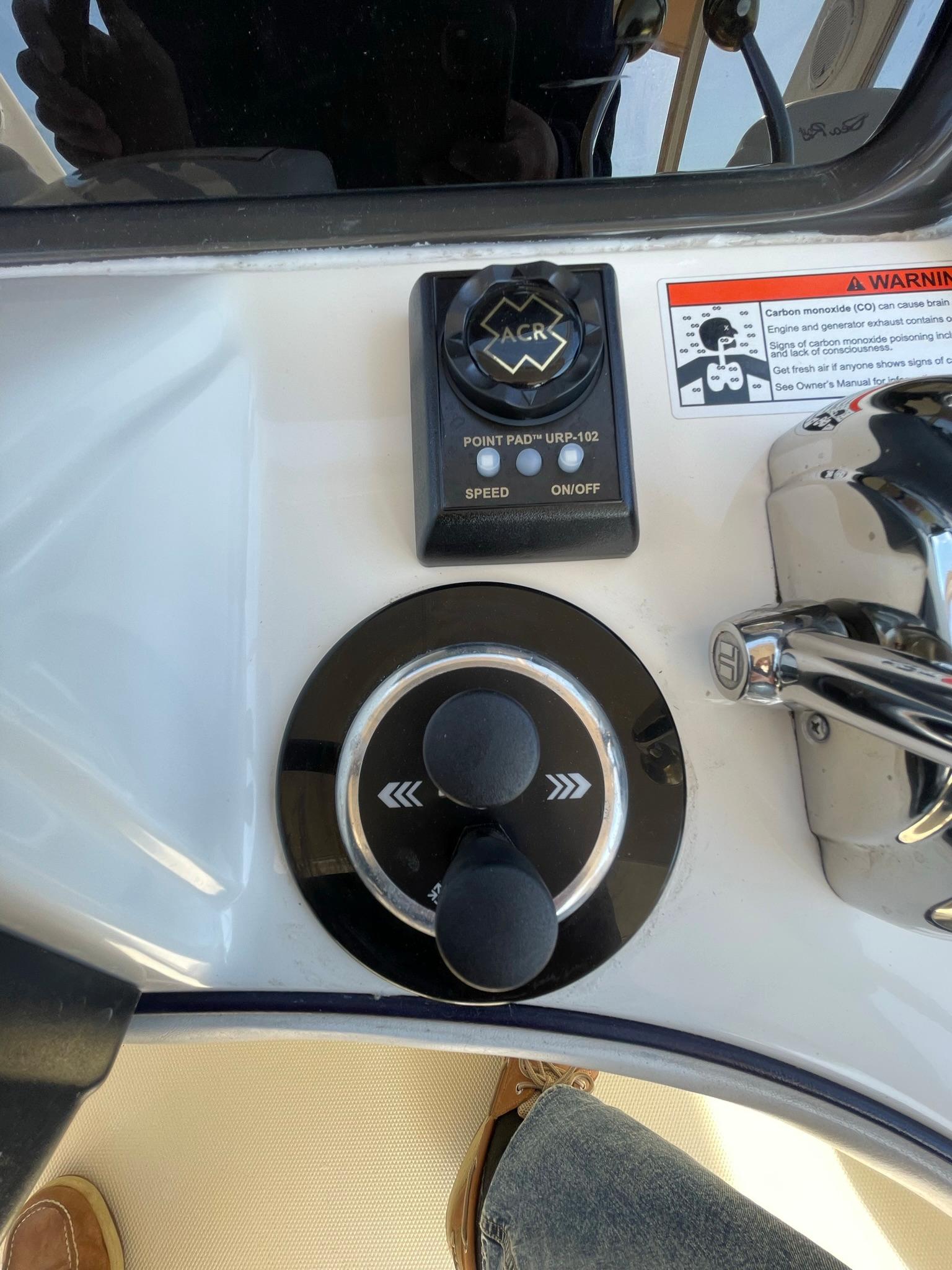 BOW & STERN THRUSTER CONTROLS AND REMOTE SPOTLIGHT CONTROL