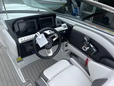 2024 Crownline 260 SS