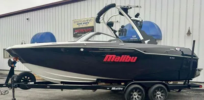 2024 Malibu M220