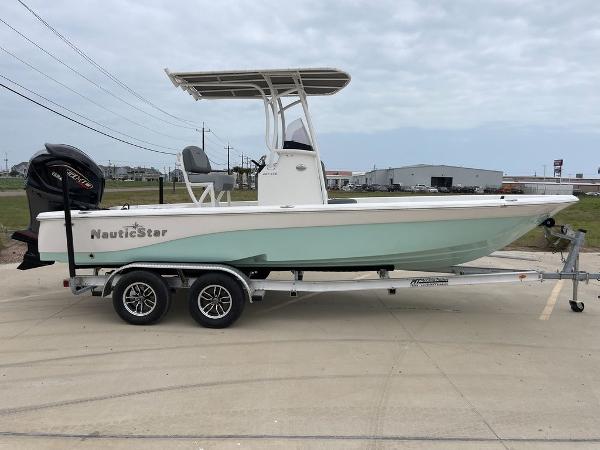 New 2023 NauticStar 227 Bay, 78336 Aransas Pass - Boat Trader