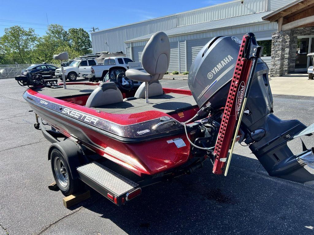 2012 Skeeter TZX180