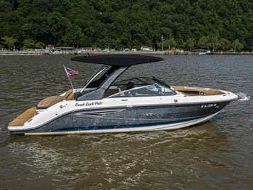 2019 Sea Ray 250 SLX