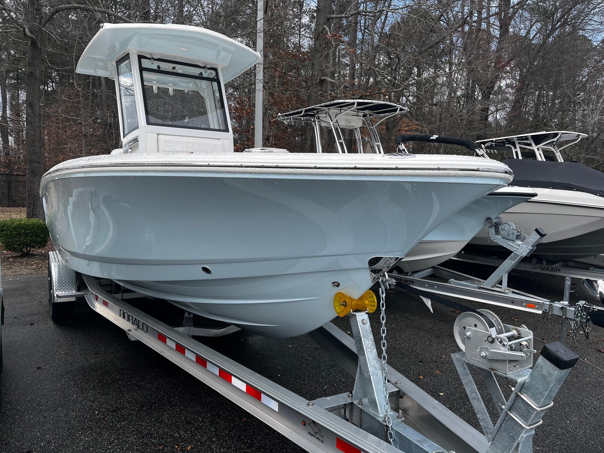 New 2024 Robalo 266 Cayman, 28557 Morehead City Boat Trader