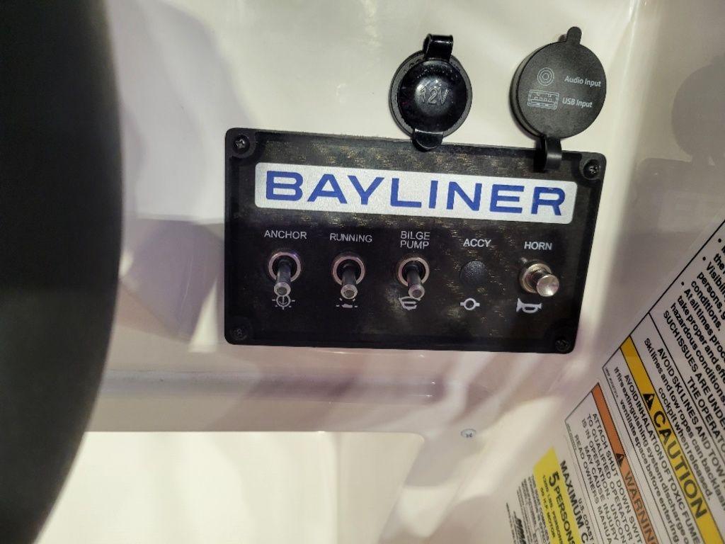 2024 Bayliner M15
