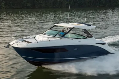 2020 Sea Ray 320 Sundancer