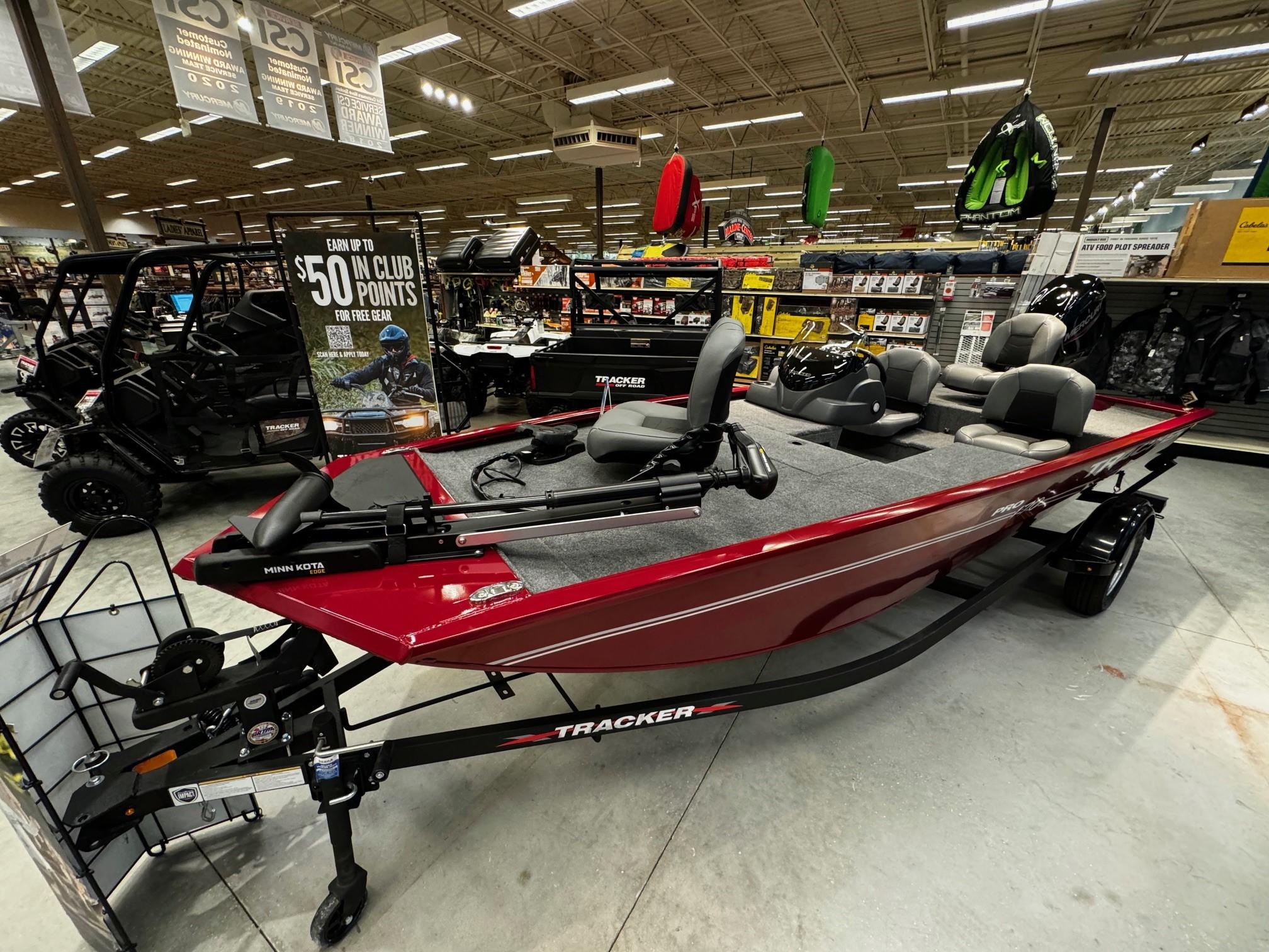 New 2024 Mako Pro Skiff 15 CC in Port St. Lucie, FL