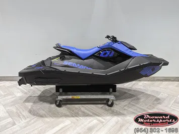 2023 Sea-Doo Spark® Trixx™ 2-up Rotax® 900 H.O. ACE™