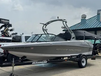 2011 Nautique Sport Nautique 200