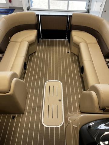 2024 Bentley Pontoons Legacy 243 Navigator Full Tube