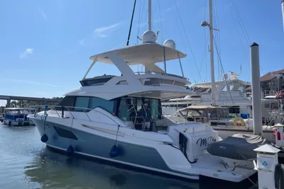 2019 Tiara Yachts F53 Flybridge