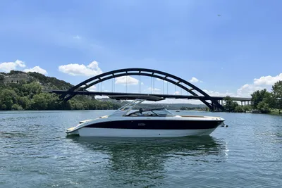 2024 Sea Ray 270SDX SURF