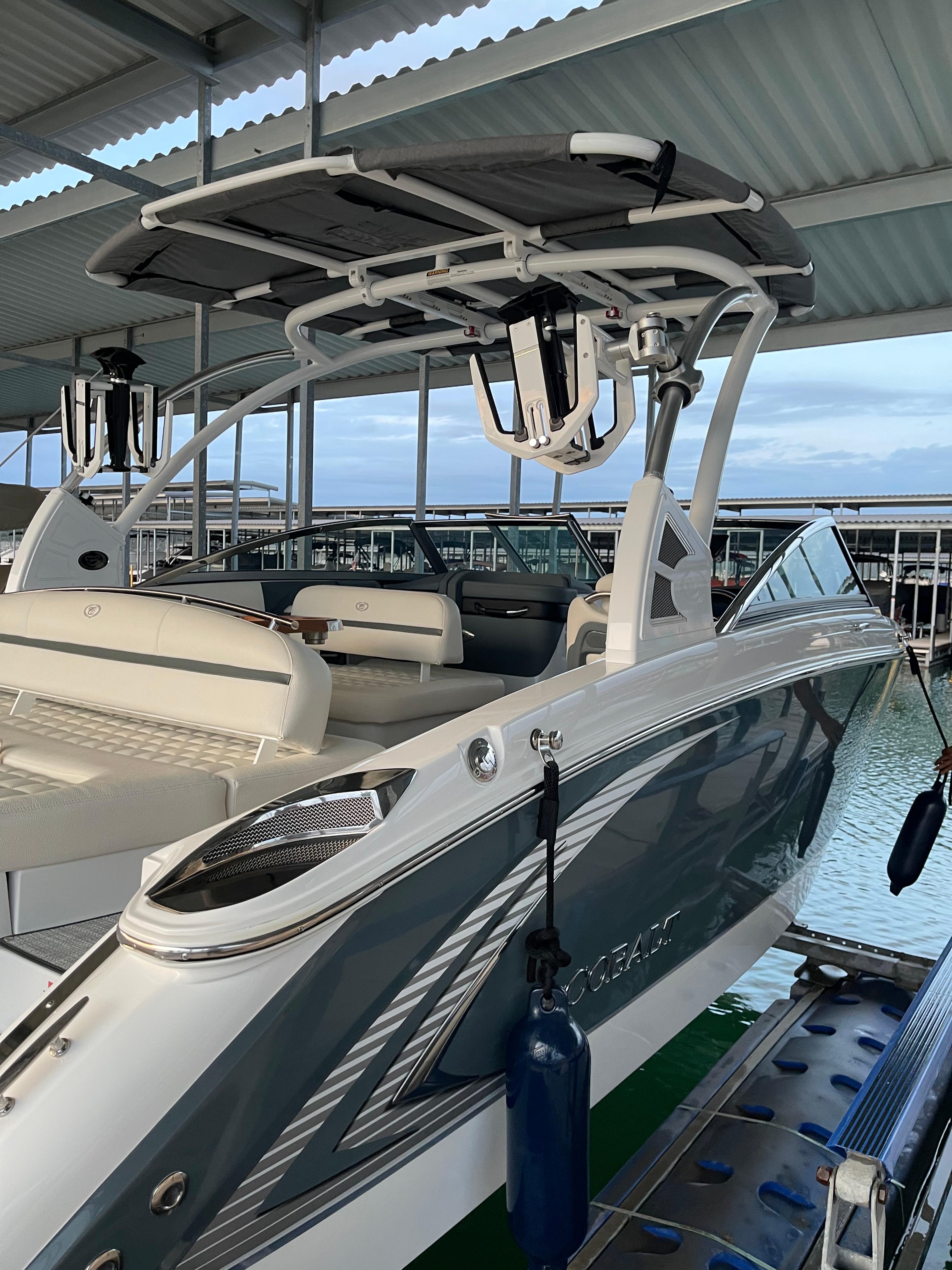 Used 2019 Cobalt R5 Surf, 78738 Austin - Boat Trader