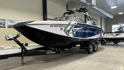 2015 Nautique Super Air G25