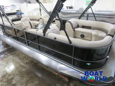 2024 Bentley Pontoons Legacy 220 Navigator Quad Lounge Pontoon & Honda 4