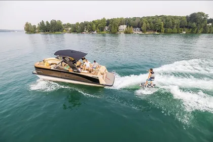 2024 Avalon Waketoon