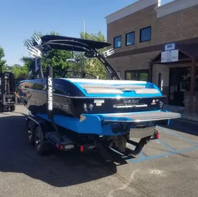 2014 Malibu Wakesetter 22 MXZ