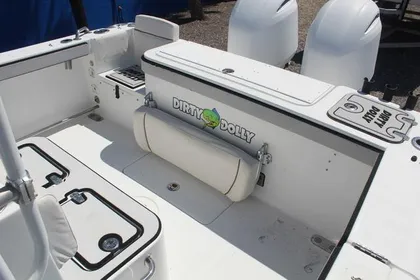 2021 Sea Hunt Gamefish 27 Forward Seating