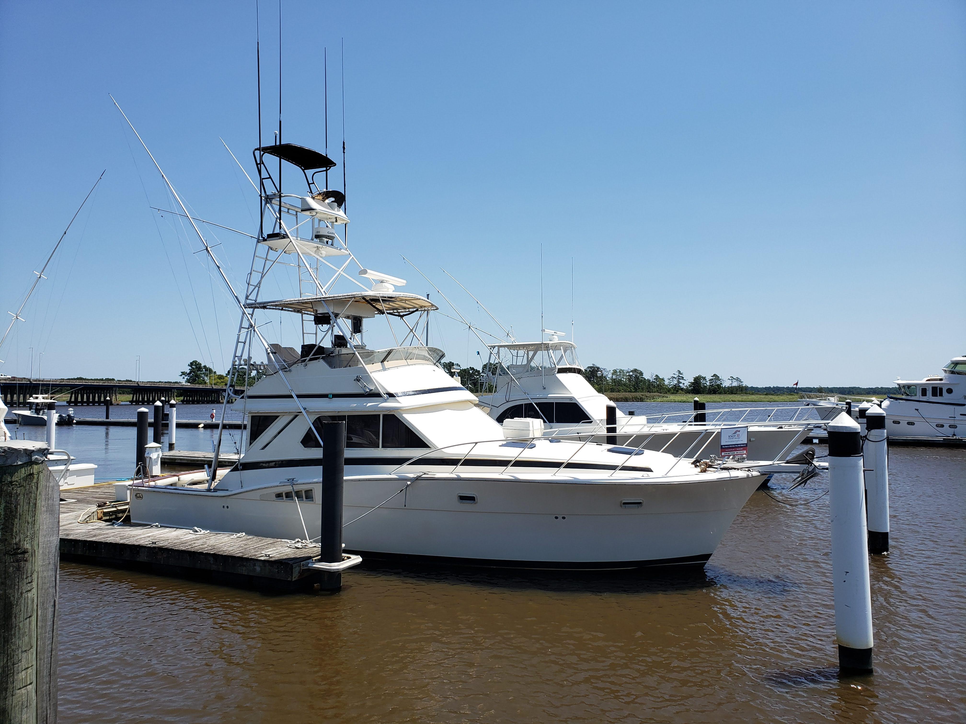 Used 1987 Chris-Craft Commander 422, 29440 Georgetown - Boat Trader