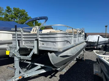 2017 Sun Boatwork Oasis 818 Family / Fish Pontoon with Yamaha 50Hp & Trailer