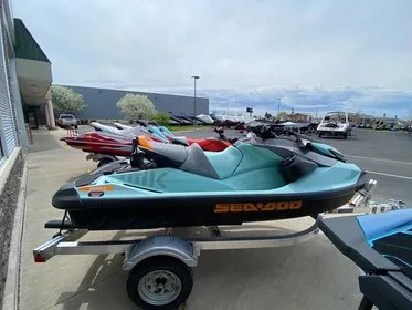 2024 Sea-Doo Waverunner Wake™ 170 BRP Premium Audio, Idf, Ibr