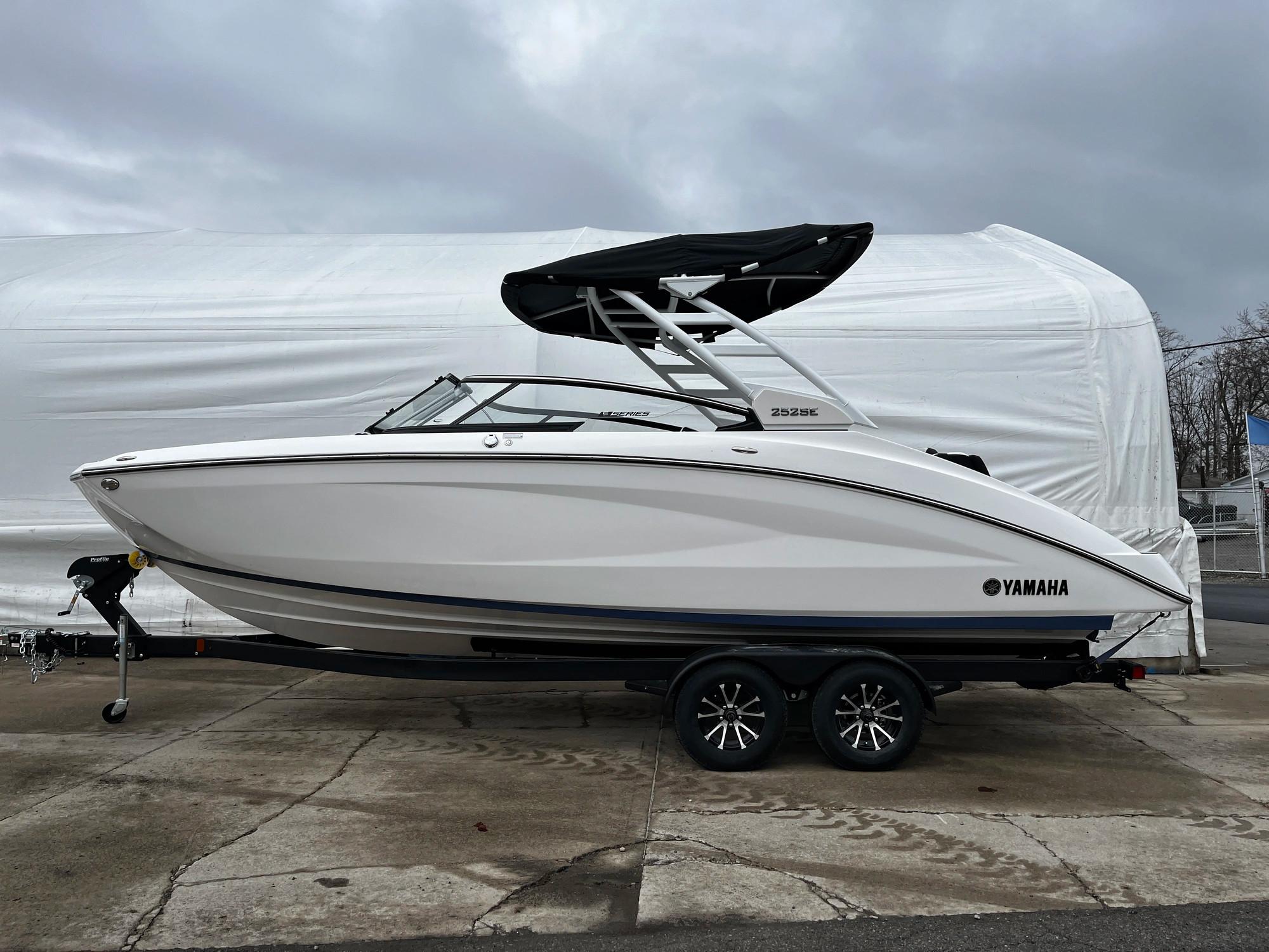 New 2024 Yamaha Boats 252 SE, 43348 Russells Point - Boat Trader