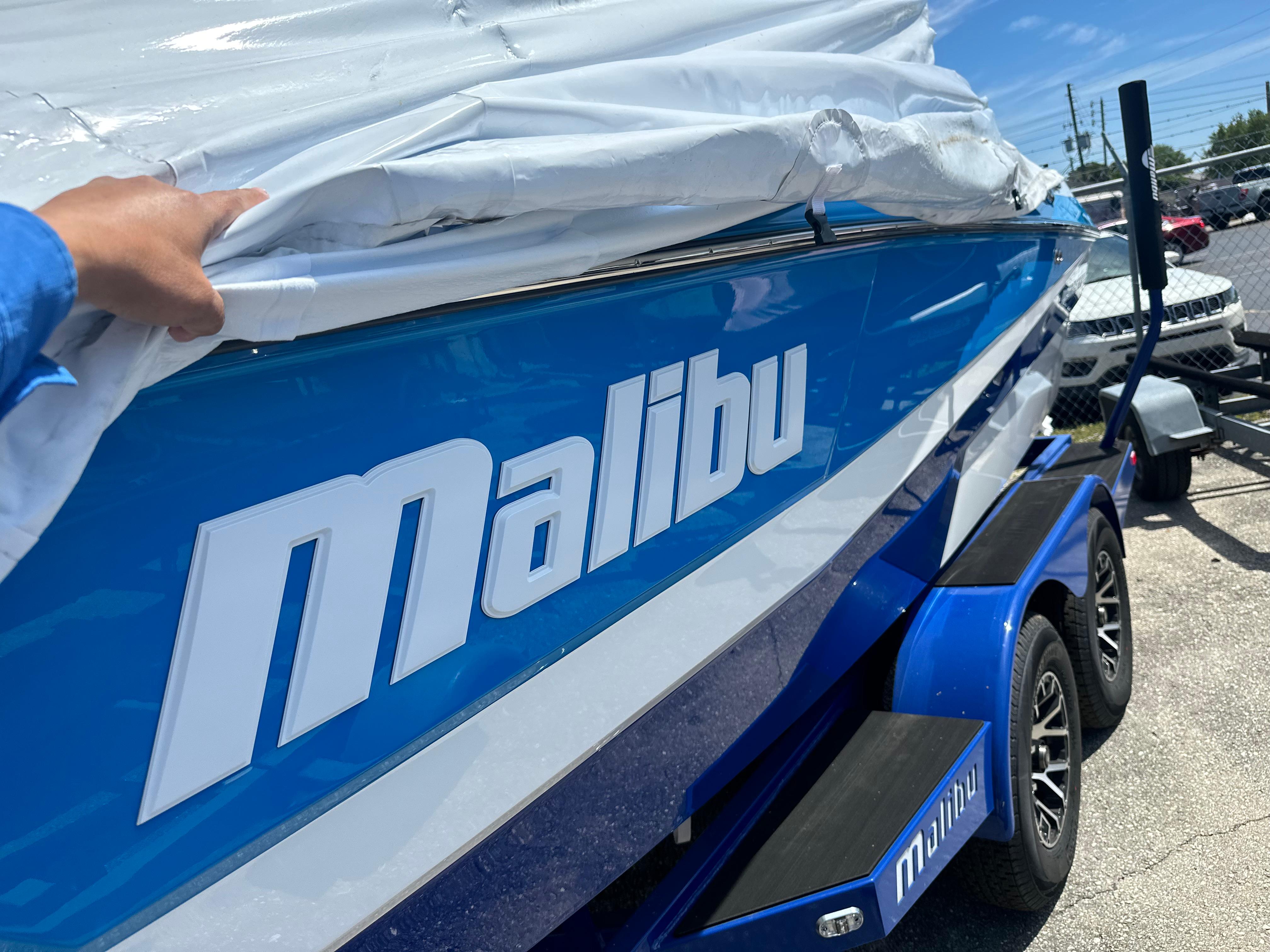 2024 Malibu Wakesetter 21 LX
