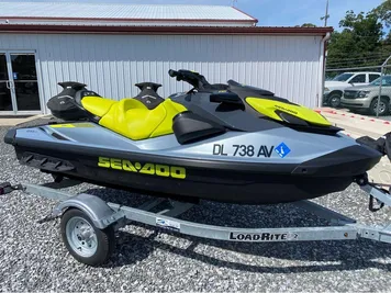 2022 Sea-Doo GTI SE 170 With iBR and Audio