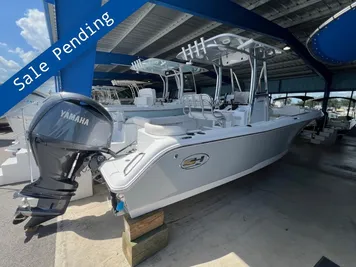 2024 Sea Hunt Ultra 229