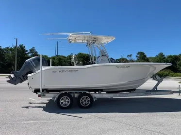 2023 Key West 244 Center Console