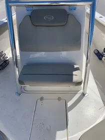 2023 Key West 244 Center Console